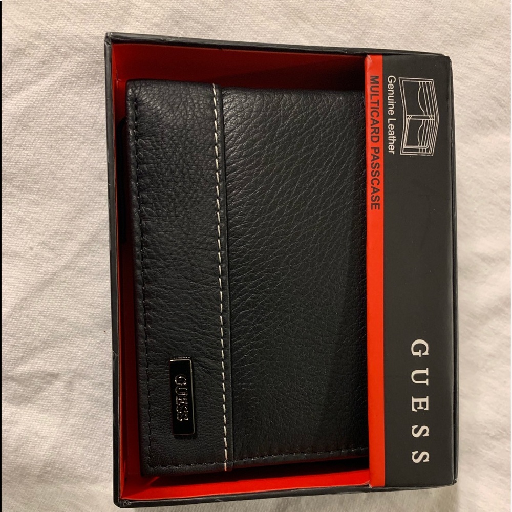 Guess wallet